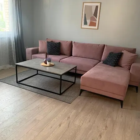 Novoureden Stan U Vitezu Apartmán *