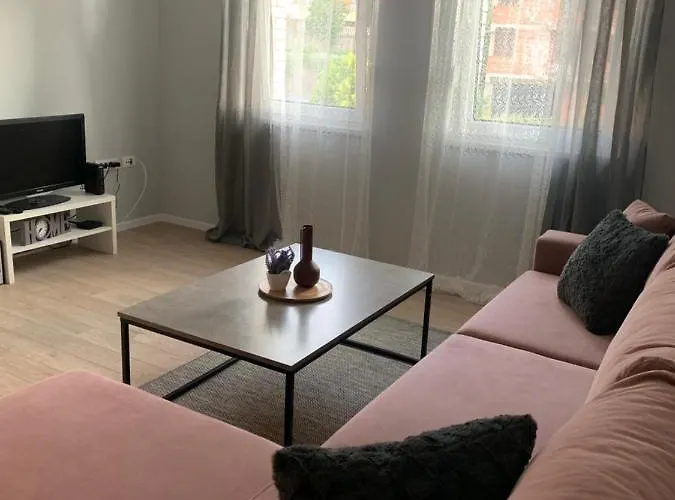 Novoureden Stan U Vitezu *