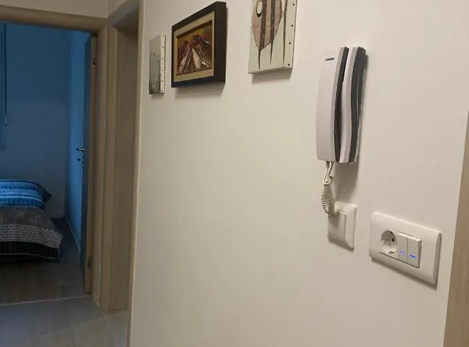 公寓 Novoureden Stan U Vitezu 维特兹