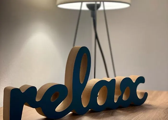 Novoureden Stan U Vitezu